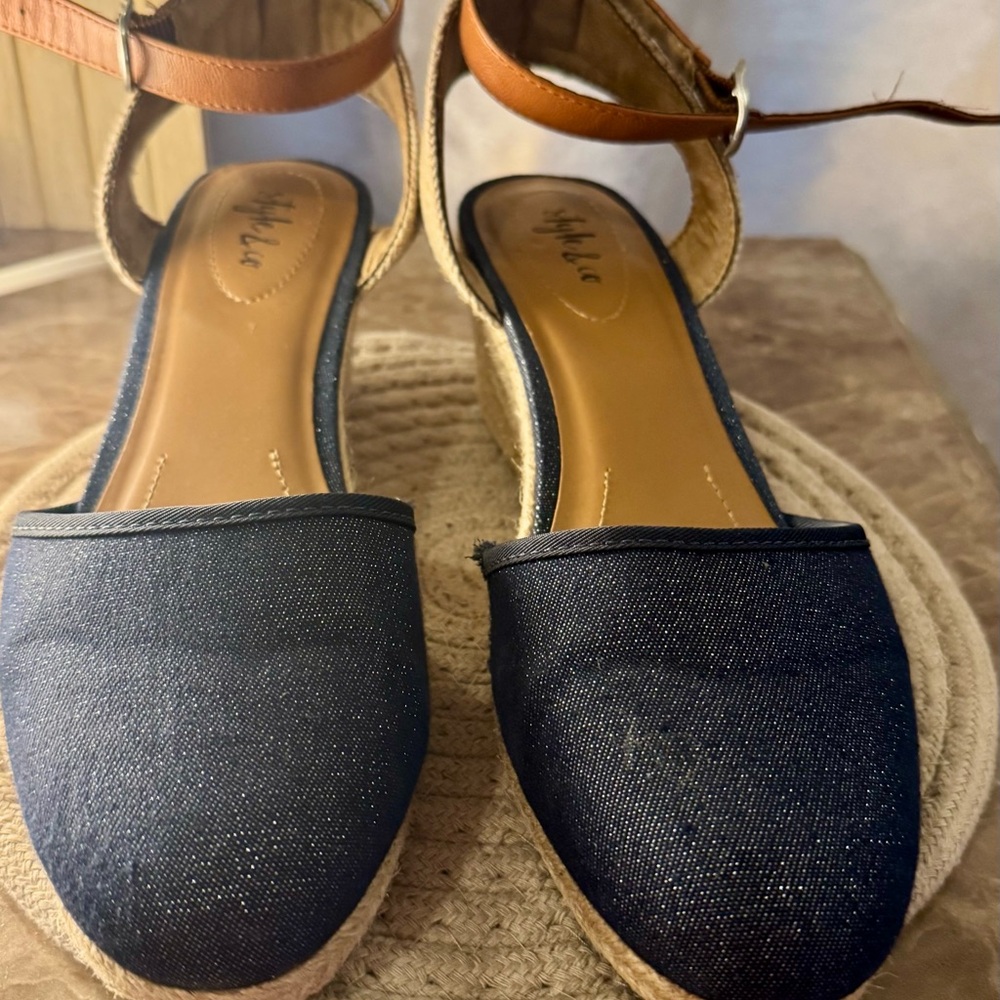 Style & Co. Navy and Tan Espadrille Sandals